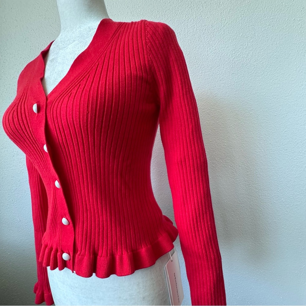 Commense Red Cardigan Ruffled Trim Pearl Button Long Sleeve SZ M NWT - Picture 5 of 12
